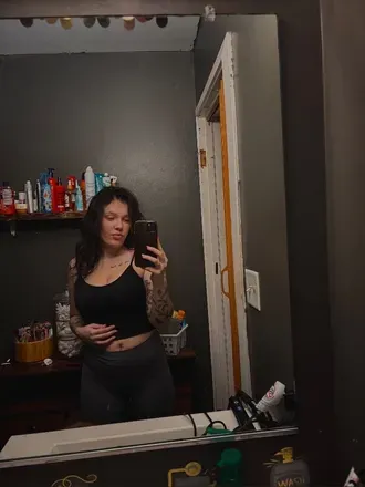 OnlyFans account  barelybaileyy avatar 1