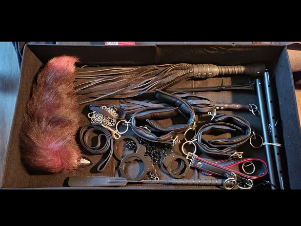 OnlyFans cuenta findomme_mistress_eden header 2