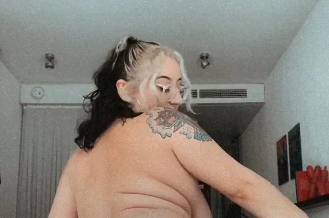 OnlyFans cuenta tiddy_cent avatar 1