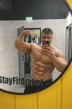 OnlyFans cuenta nikolas_fit avatar 1