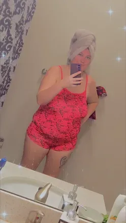 OnlyFans account  knrtygirl1991 avatar 1