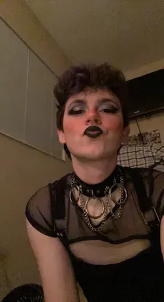 OnlyFans account  demidevilpup avatar 1