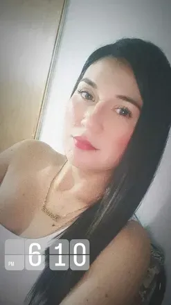 OnlyFans account  loreruiz avatar 1