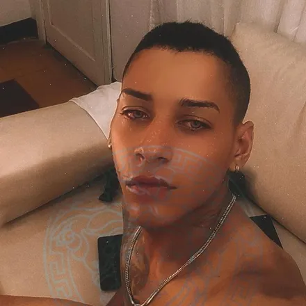 OnlyFans account  adan_gallego header 2