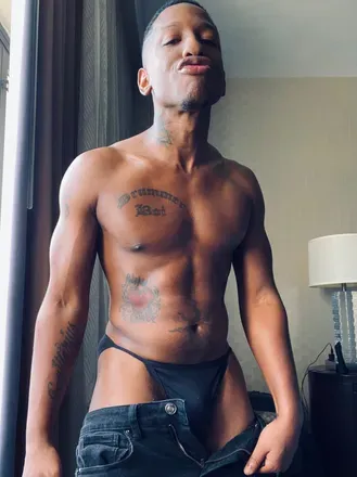 OnlyFans cuenta drummerboi4real header 2