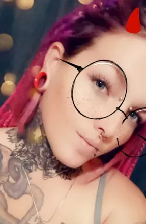 OnlyFans cuenta hippycrickett avatar 1