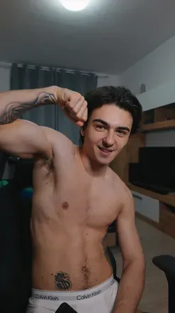 OnlyFans cuenta alexbrt1312 avatar 1
