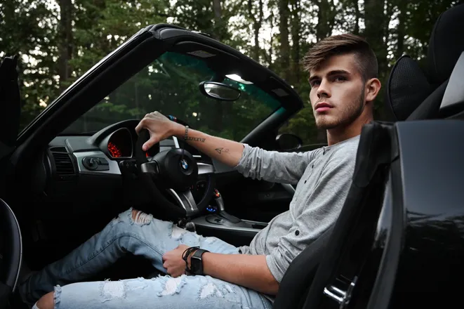 OnlyFans cuenta p.u.g header 2