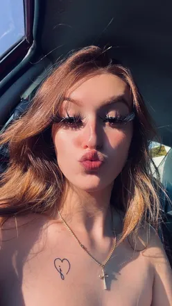 OnlyFans cuenta baebaejinx header 2