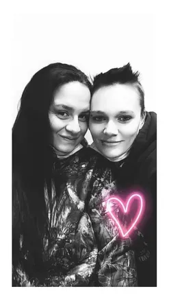 OnlyFans cuenta sexylesbos avatar 1