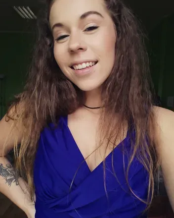 OnlyFans account  cherryevie avatar 1