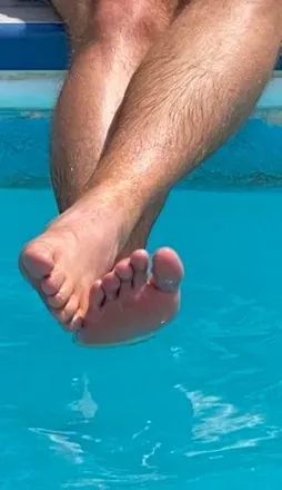 OnlyFans cuenta bigdicksexyfeet header 2