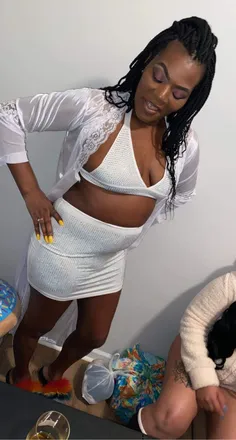 OnlyFans cuenta nichelltucker header 2
