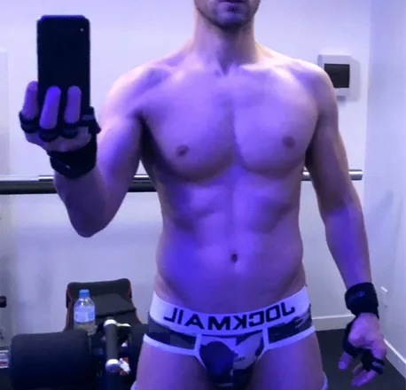 OnlyFans cuenta kevinigualito header 2