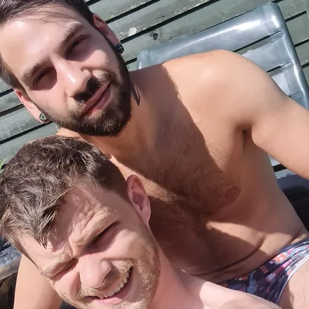 OnlyFans cuenta liamandnikoxxx header 2