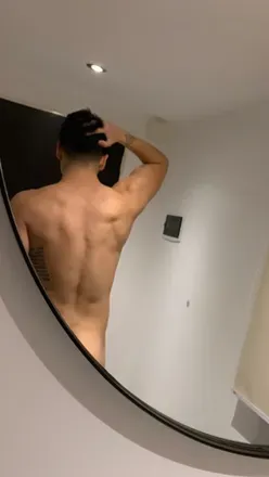 OnlyFans account  apollo760 avatar 1