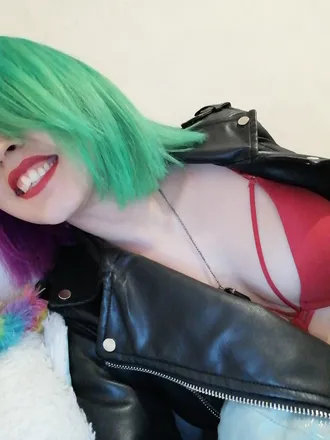 OnlyFans cuenta creepiecream header 2