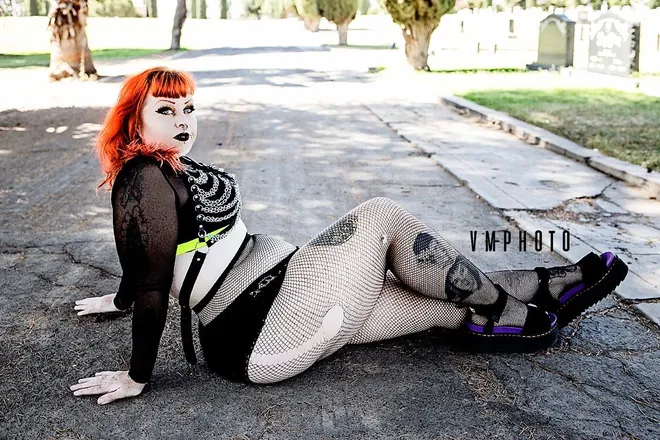 OnlyFans account  spookyvontrash header 2