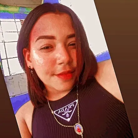 OnlyFans cuenta aly1804 header 2