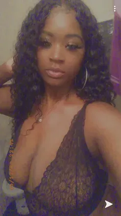OnlyFans cuenta prettythick27 avatar 1