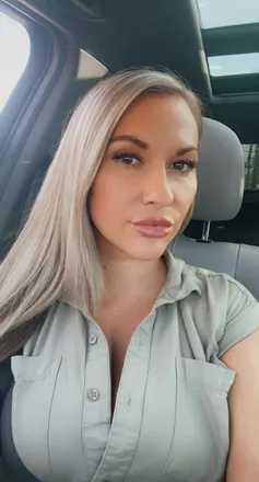 OnlyFans cuenta rainbowunicorngirl header 2