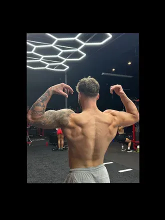 OnlyFans cuenta bhizzi3 header 2