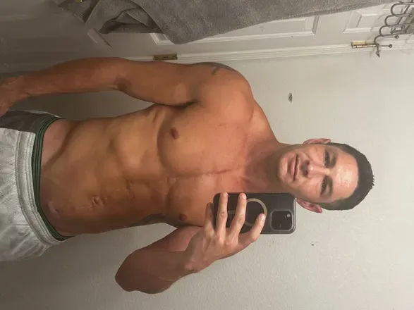 OnlyFans cuenta thescottwood header 2