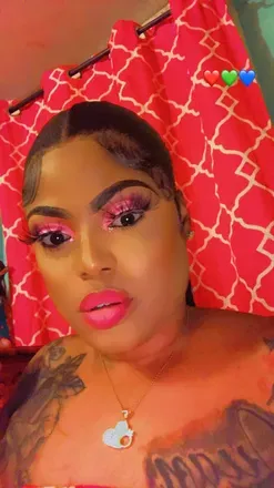 OnlyFans cuenta thiccoochie3 avatar 1