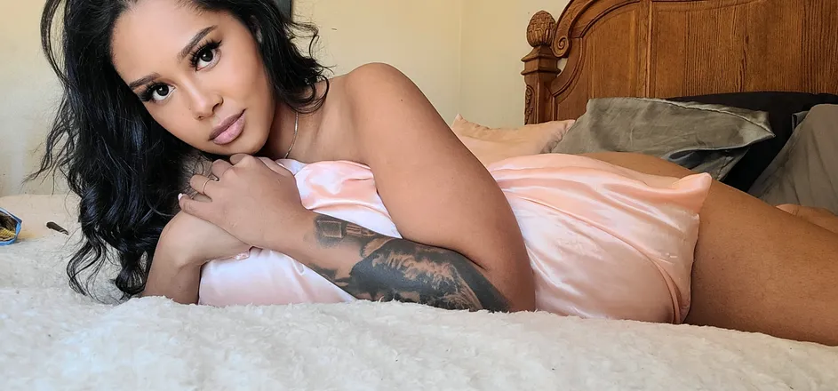 OnlyFans account  jaxennelovefree header 2