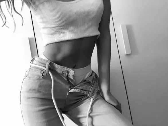 OnlyFans cuenta dollanya avatar 1
