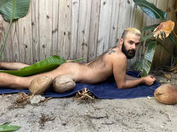 OnlyFans cuenta abe_monroe header 2