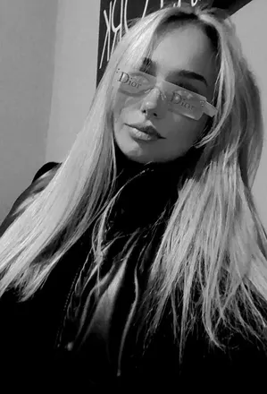 OnlyFans cuenta lola_suarezzz avatar 1