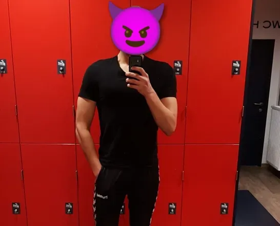 OnlyFans cuenta chrispetx header 2