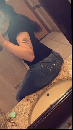 OnlyFans cuenta emyy_claire header 2