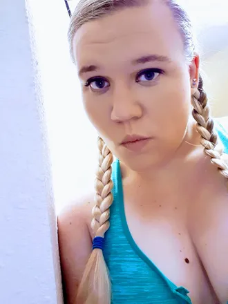 OnlyFans cuenta hotrodqueen95 header 2
