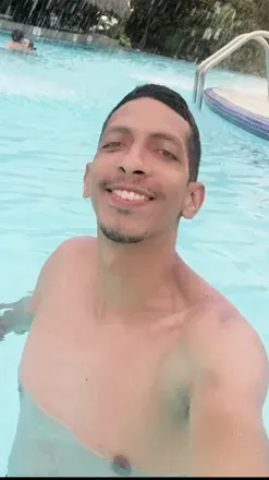 OnlyFans cuenta julian31031 avatar 1