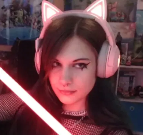 OnlyFans cuenta sexyvampirekitten avatar 1