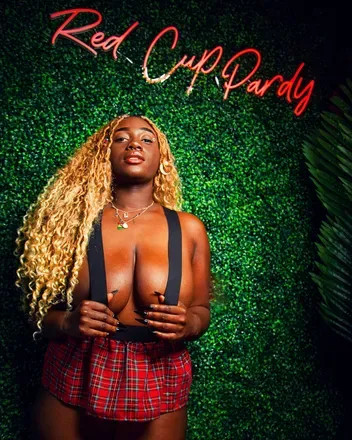 OnlyFans cuenta rosegoldenpearl avatar 1