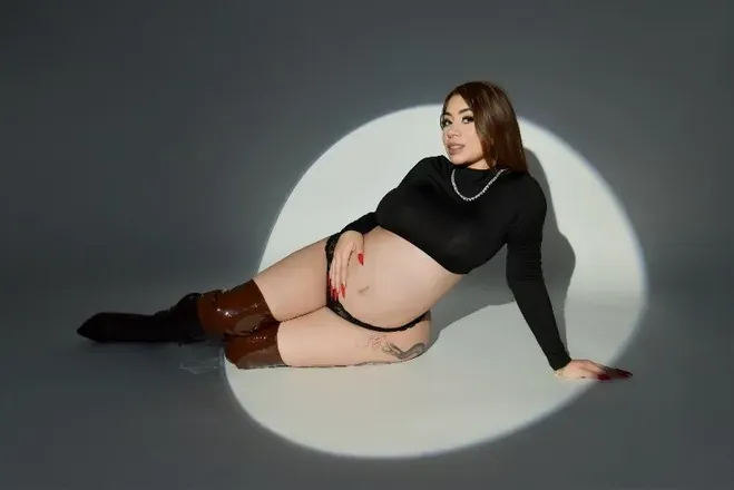 OnlyFans cuenta gisellemontes18 header 2