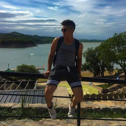 OnlyFans cuenta ramiroherrera header 2