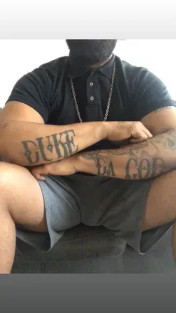OnlyFans account  captainhook400 avatar 1