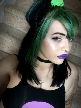 OnlyFans account  lenanicole avatar 1
