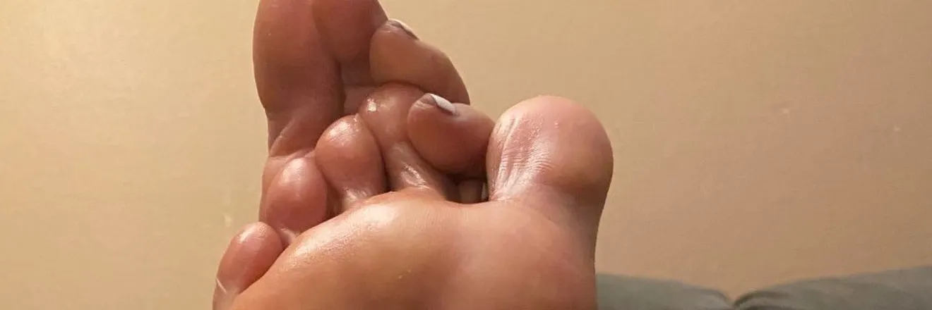 OnlyFans cuenta michellemybella28 header 2