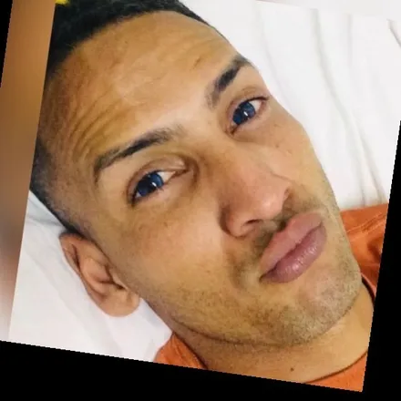 OnlyFans cuenta leoking0110 header 2