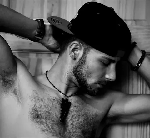 OnlyFans cuenta cameron_banks_official header 2