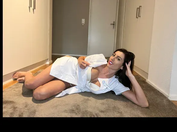 OnlyFans cuenta zoerobertson header 2