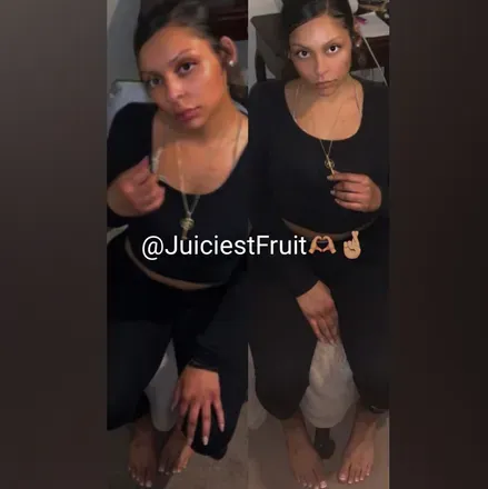 OnlyFans cuenta juiciestfruit avatar 1