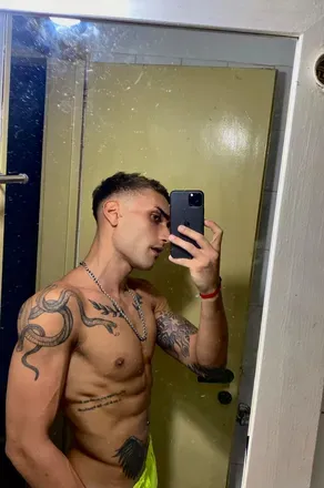 OnlyFans account  lucasruffx avatar 1