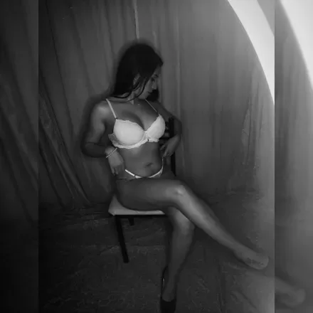 OnlyFans cuenta charis20 avatar 1