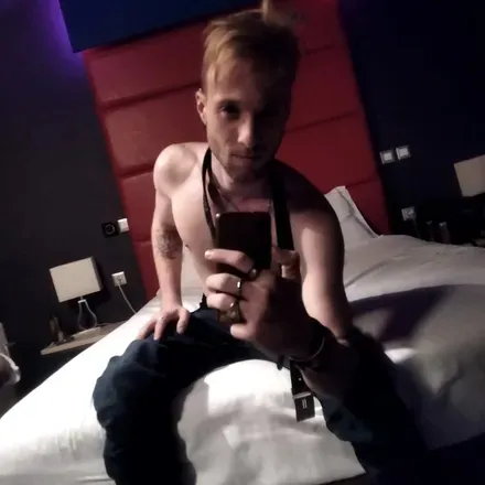 OnlyFans cuenta toni_frmz avatar 1